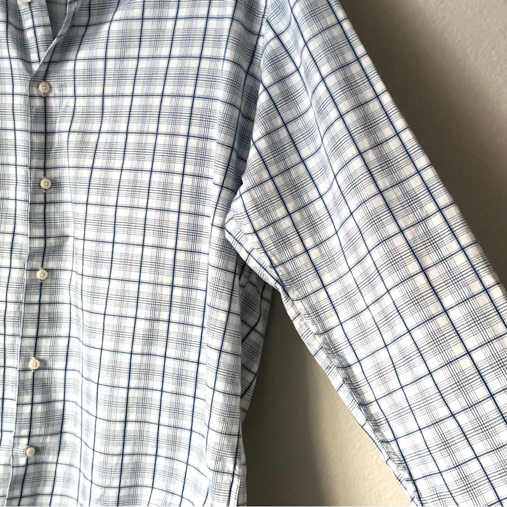 \Ben Sherman\• Men’s Tailored Slim Fit Dress Shirt - Picture 5 of 16